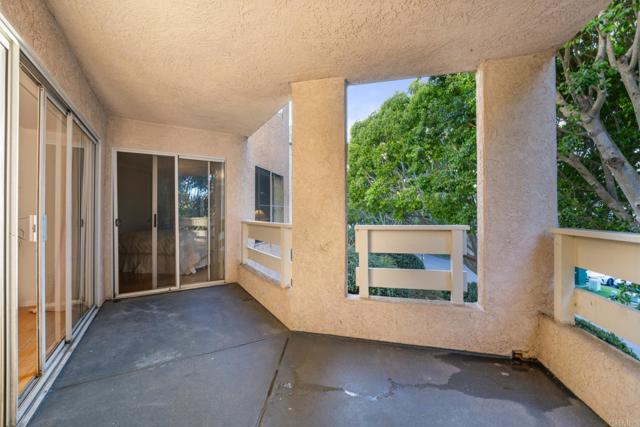 Detail Gallery Image 27 of 37 For 7228 Camino Degrazia #271,  San Diego,  CA 92111 - 3 Beds | 2 Baths