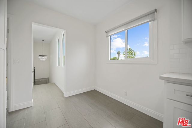 1148 S Stanley Avenue, Los Angeles CA: https://media.crmls.org/mediaz/8681b123-c81f-4860-a81e-db97e5261099.jpg