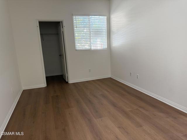 2986 Arbolitos Lane, Simi Valley CA: https://media.crmls.org/mediaz/86824142-08da-4882-9686-dea4b375df8b.jpg