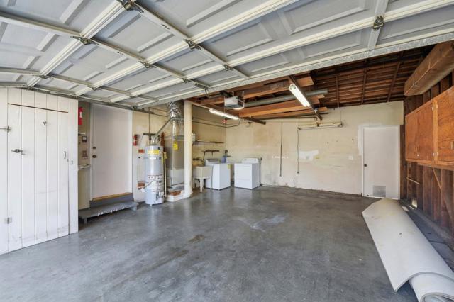 4975 Bel Escou Drive, San Jose CA: https://media.crmls.org/mediaz/86829320-864e-4111-b59b-9bca32c15505.jpg