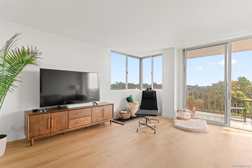 3635 7th Ave - photo 4