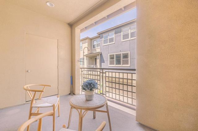 589 Santa Rosalia Terrace, Sunnyvale CA: https://media.crmls.org/mediaz/868377aa-1789-41c3-a209-be1e04968eca.jpg