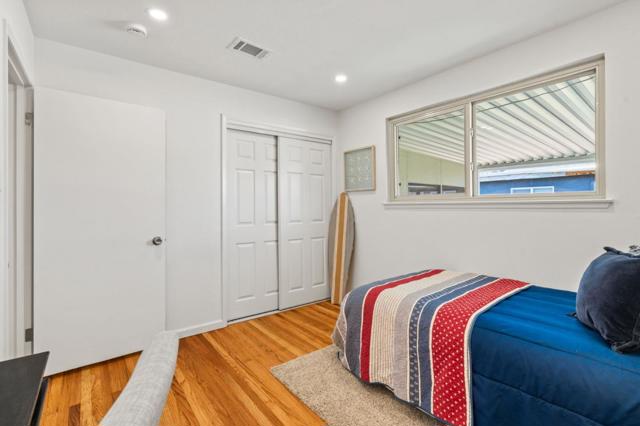 291 Alturas Avenue, Sunnyvale CA: https://media.crmls.org/mediaz/86844899-6052-4b53-9901-99eb5044c333.jpg