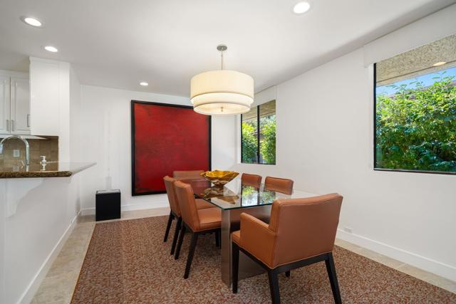 7 Dartmouth Drive, Rancho Mirage CA: https://media.crmls.org/mediaz/86845648-3cd9-4d21-9cf8-a95888abb890.jpg