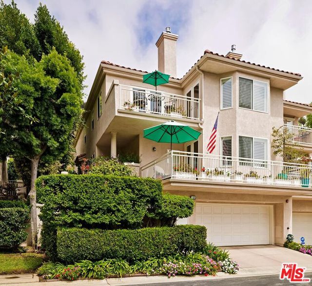 Drew Fenton | 746 Palisades Drive Pacific Palisades CA | MLS: 6794665