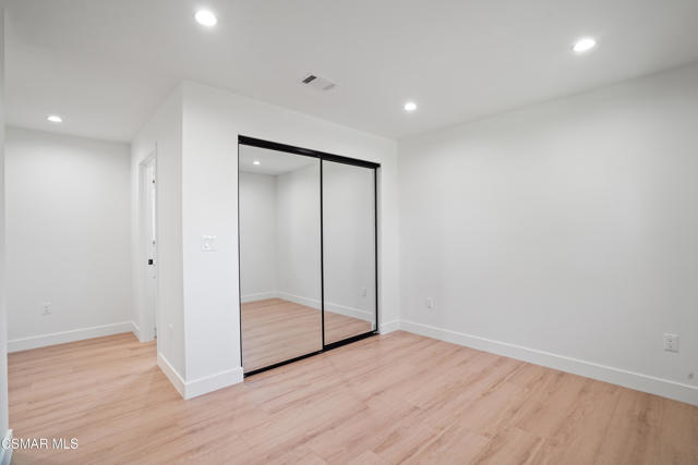 7804 Kentland Avenue, West Hills CA: https://media.crmls.org/mediaz/8686f828-715e-4a2a-a320-0cf80547155b.jpg