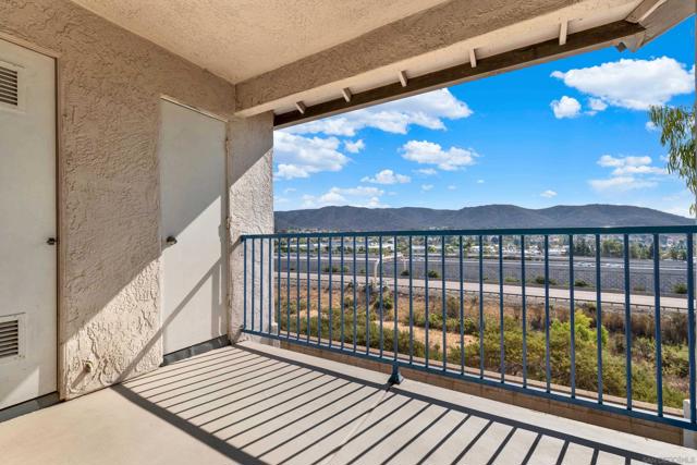 10357 Azuaga St, San Diego CA: https://media.crmls.org/mediaz/86877d53-9f37-4df0-a203-a9d1d814dde5.jpg