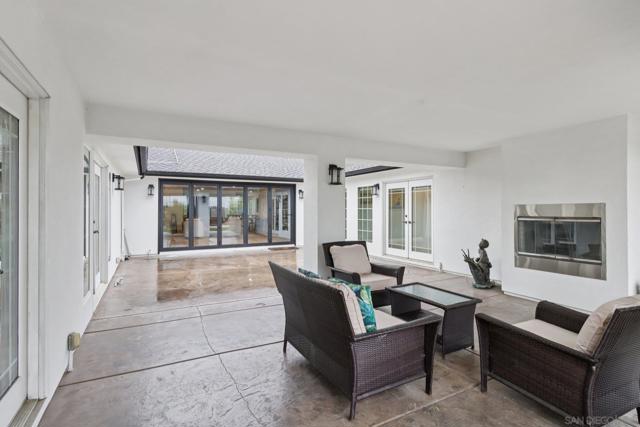 Image 55 of 73 For 43 Corte Maria Ave