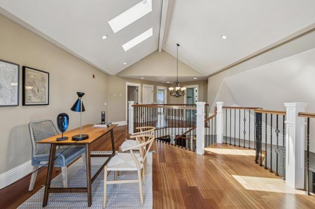 414 Belleville Boulevard, Half Moon Bay CA: https://media.crmls.org/mediaz/86890440-5508-4a31-b704-7410ef810f0e.jpg