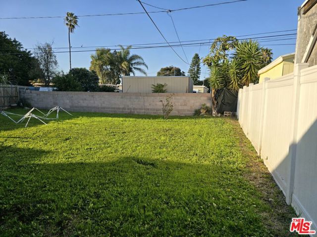 1415 Caldwell Street, Compton, California 90220, 4 Bedrooms Bedrooms, ,2 BathroomsBathrooms,Single Family Residence,For Sale,Caldwell,24379607