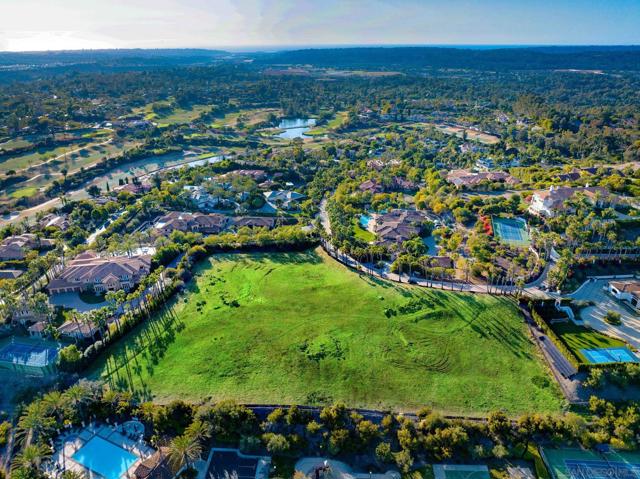 0 Spyglass Lane, Rancho Santa Fe CA: https://media.crmls.org/mediaz/8689945d-405d-4d0e-92be-427edde18a0e.jpg