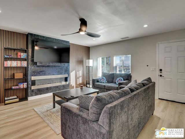 66054 1st. Street, Desert Hot Springs CA: https://media.crmls.org/mediaz/868a218a-86d7-4194-91ad-0dfdfcc7afe5.jpg