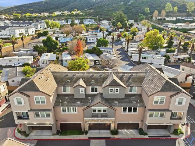 Detail Gallery Image 26 of 32 For 1504 Mirabelle Ln, Santee,  CA 92071 - 3 Beds | 3/1 Baths