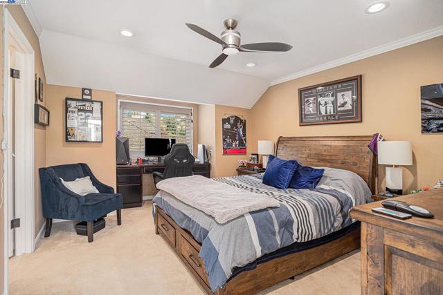 91 RED CYPRESS CT, Danville CA: https://media.crmls.org/mediaz/868bda5c-207b-44c1-bfad-e89e5d28ae93.jpg
