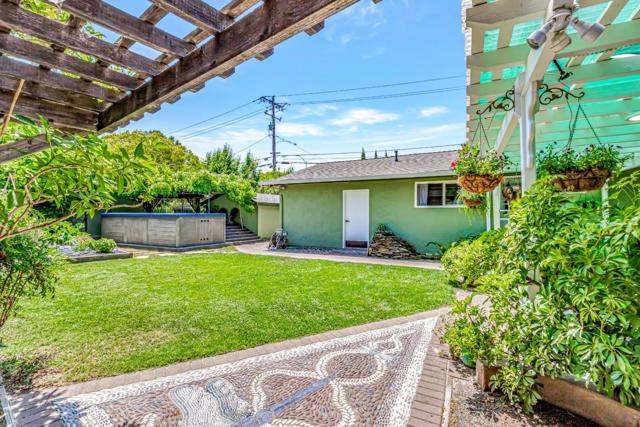 1139 W Parr Avenue, Campbell CA: https://media.crmls.org/mediaz/868c5599-c72e-43e0-836c-44a7ecf0357d.jpg