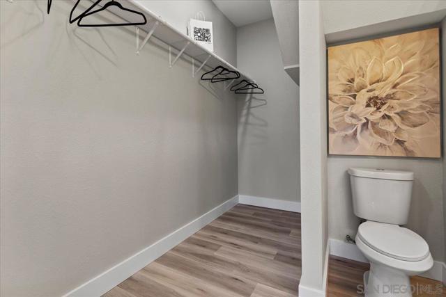 16310 Oak Springs Dr, Ramona CA: https://media.crmls.org/mediaz/868d3442-32a2-4690-856d-3c0ada1938c6.jpg