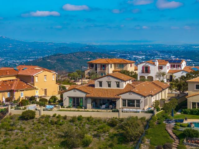 Image 44 of 66 For 8784 Avenida Mirador