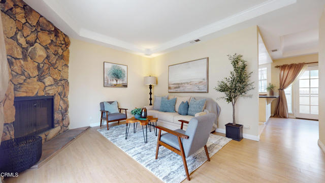 Detail Gallery Image 5 of 29 For 123 N Alhambra Ave #C,  Monterey Park,  CA 91755 - 3 Beds | 2/1 Baths