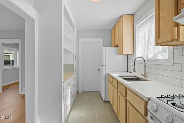 Detail Gallery Image 11 of 30 For 1488 W Sunset Bld #1/4,  Los Angeles,  CA 90026 - 1 Beds | 1 Baths