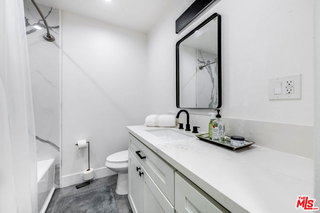 11415 Mcdonald Street, Culver City CA: https://media.crmls.org/mediaz/868f9d07-db4c-4ff4-b4d1-25ced875884a.jpg