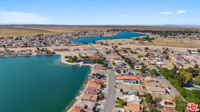 Image 7 of 10 For 26719 Blue Water Road