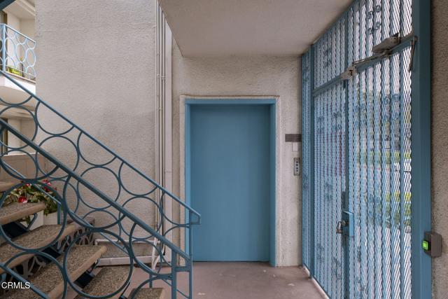 1000 Cordova Street, Pasadena CA: https://media.crmls.org/mediaz/868ff496-a22a-4fb8-bc37-a31e7f453a8a.jpg