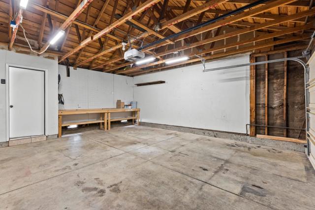 15072 Yosemite Way, Morgan Hill CA: https://media.crmls.org/mediaz/86906984-30a1-404e-8d52-cf5f9facb453.jpg