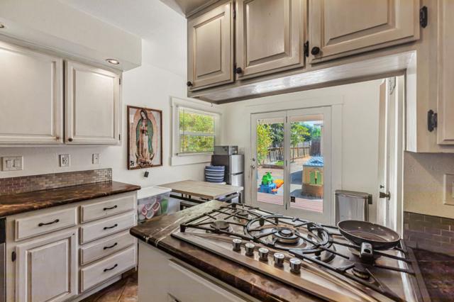1179 San Benito Street, Hollister CA: https://media.crmls.org/mediaz/8690f998-152f-4628-9e54-6b82e0c59f37.jpg