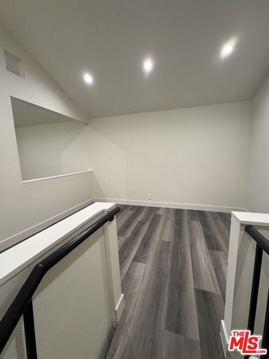 11735 Dorothy Street, Los Angeles CA: https://media.crmls.org/mediaz/86913ff4-c045-4bde-82ea-28ddac2d0b1c.jpg