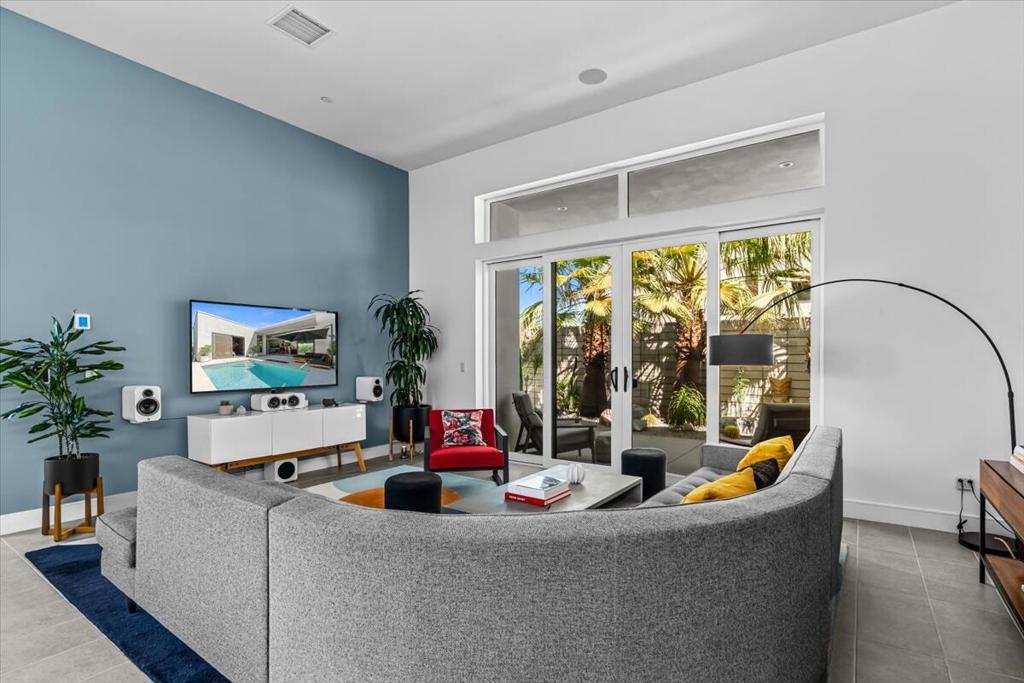 MLS #219135228PS image #12