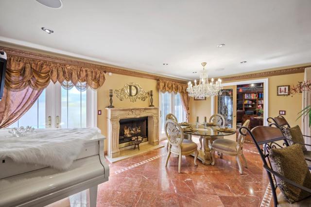1181 Virginia Avenue, Campbell CA: https://media.crmls.org/mediaz/869293c3-c399-48e0-aac7-6d41bd8dfcf0.jpg