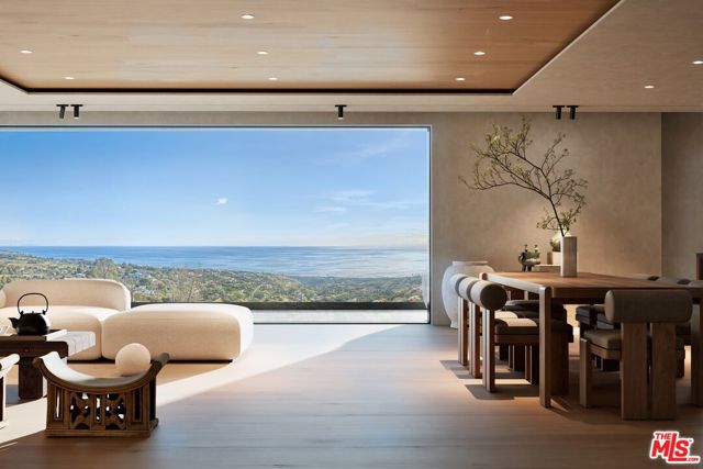 30015 Andromeda Lane, Malibu CA: https://media.crmls.org/mediaz/8692e6e2-89a3-44da-b746-aee625a33a05.jpg