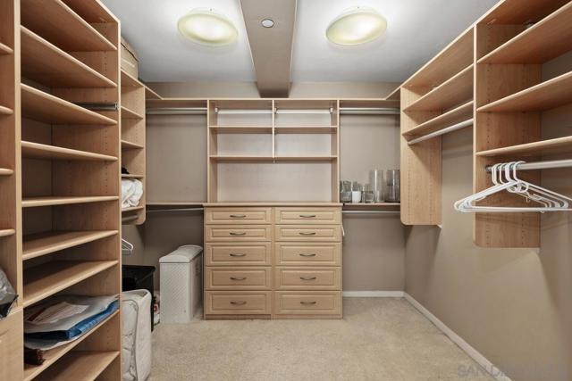 1810 Avenida Del Mundo, Coronado CA: https://media.crmls.org/mediaz/8693774f-4006-44ce-9db8-6e3ad8f66067.jpg
