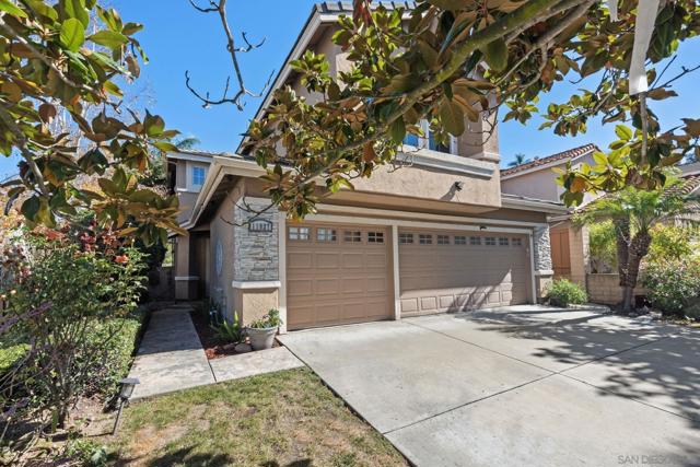 11927 Dapple Way, San Diego CA: https://media.crmls.org/mediaz/8694f613-ccd9-41cf-9730-2c5c3395d119.jpg