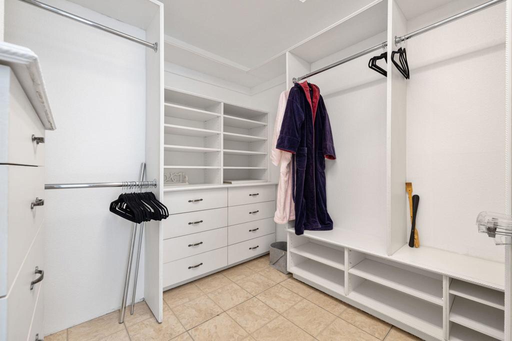 MLS #219123823DA img 33