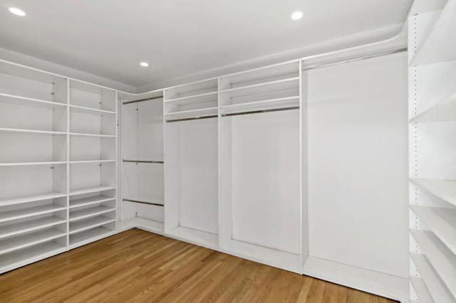 136 Finger Avenue, Redwood City CA: https://media.crmls.org/mediaz/8695bf51-d1ba-4c07-b51b-d1c89eaad52e.jpg