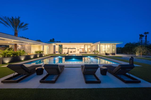 7 Makena Lane, Rancho Mirage CA: https://media.crmls.org/mediaz/8696d62e-d2b7-4763-9996-fc3fa9afe1d8.jpg
