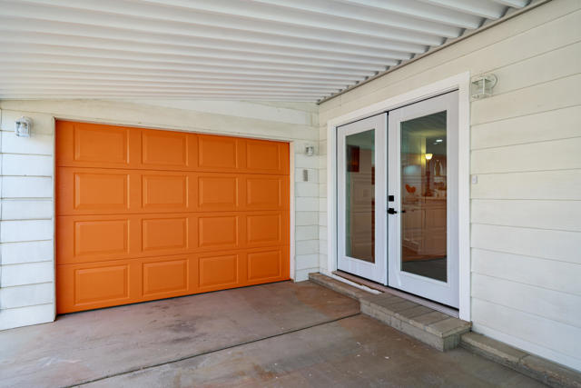 427 Calle Madrigal, Cathedral City CA: https://media.crmls.org/mediaz/8699176b-894c-4027-a5e2-8e1ff6461c56.jpg