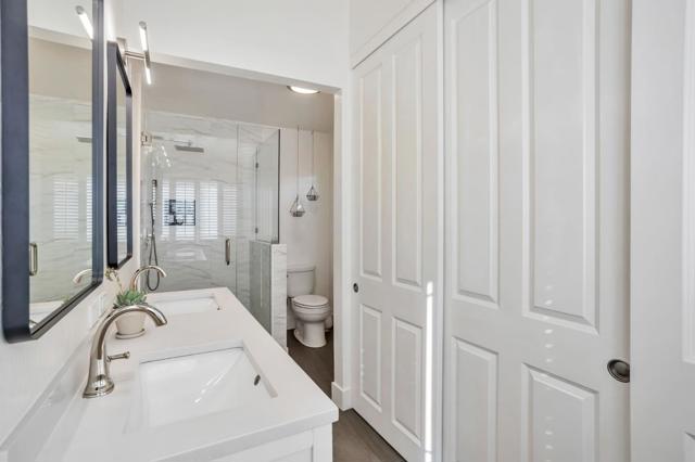 Image 33 of 47 For 4472 Hampshire Place