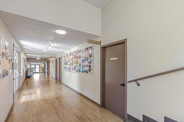 8463 Traminer Court, San Jose CA: https://media.crmls.org/mediaz/869a426a-3d42-423b-897b-c0057095dd93.jpg