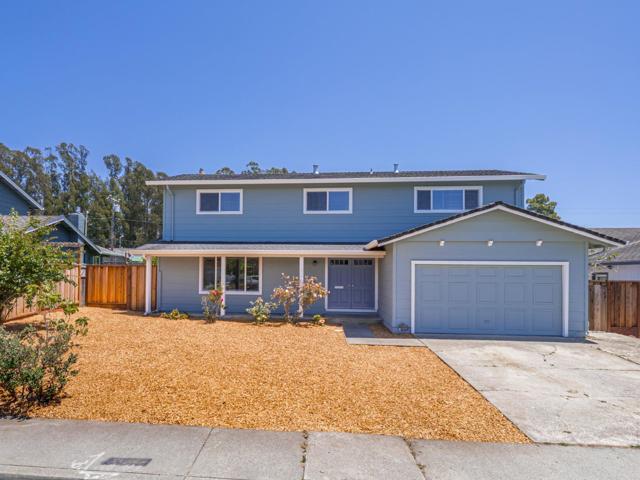 917 Sir Francis Avenue, Capitola CA: https://media.crmls.org/mediaz/869a63d3-69d3-43e1-85e7-3ddd11ad6f2a.jpg