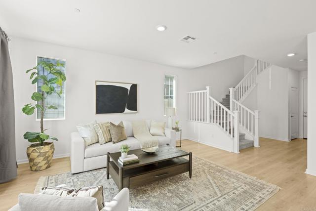 Detail Gallery Image 5 of 33 For 28024 Harvest Ct, Valley Center,  CA 92082 - 3 Beds | 2/1 Baths