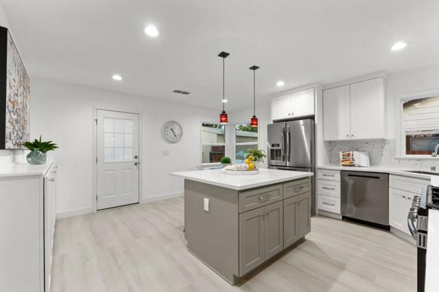 366 Cureton Place, San Jose CA: https://media.crmls.org/mediaz/869c173e-534b-4563-8444-68c4c3419d90.jpg