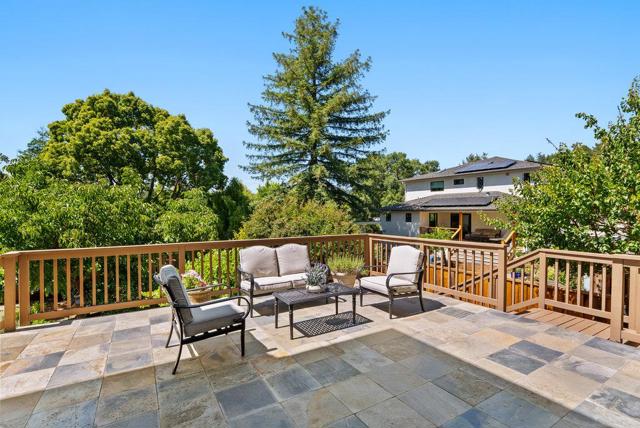 221 Sunset Terrace, Scotts Valley CA: https://media.crmls.org/mediaz/869c7b9e-7b70-4abe-a084-1b24bb9fdd8a.jpg