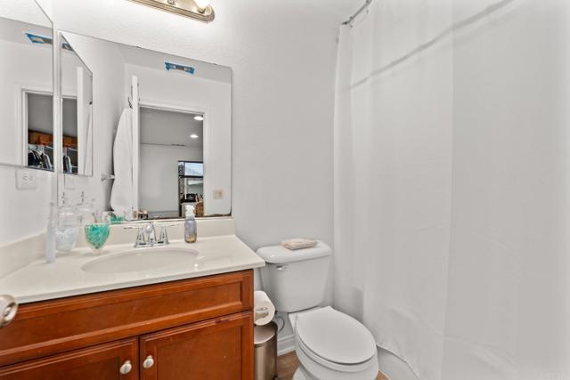 Detail Gallery Image 35 of 41 For 1683 Kincaid Ave, Chula Vista,  CA 91913 - 4 Beds | 4 Baths