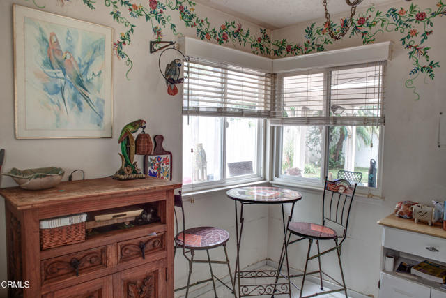 240 E Bay Boulevard, Port Hueneme CA: https://media.crmls.org/mediaz/869cf111-906e-4a2a-9d94-f8ef61e8746c.jpg