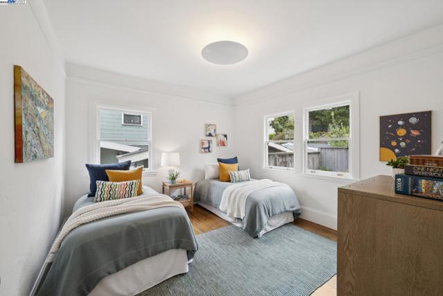 Image 32 of 51 For 1149 Amador Avenue