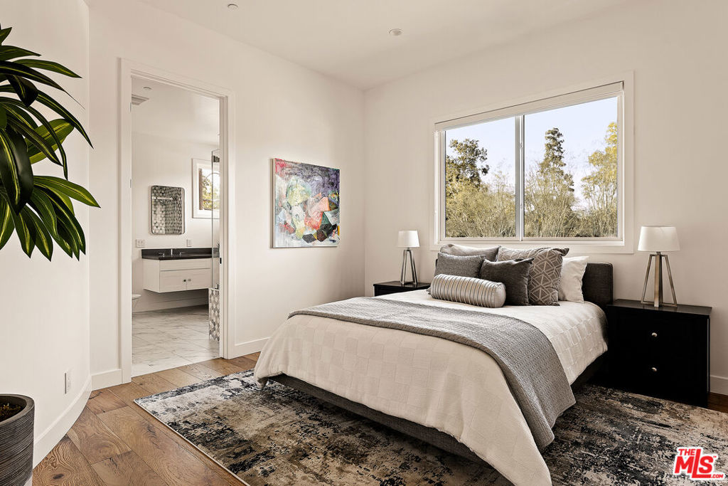 4658 Mary Ellen AvenueSherman Oaks img 8
