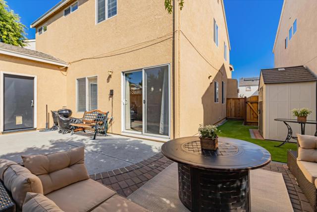 425 Knollcrest Avenue, San Jose CA: https://media.crmls.org/mediaz/869e8151-f3cb-459e-bf84-e3502db3f65f.jpg