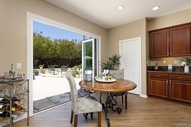 Detail Gallery Image 12 of 37 For 1062 Goldeneye View, Carlsbad,  CA 92011 - 5 Beds | 4 Baths